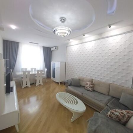 3-Otaqlı Yeni Tikili, Murtuza Muxtarov küç., 115 m² – Azərbaycan – ucuztap.az
