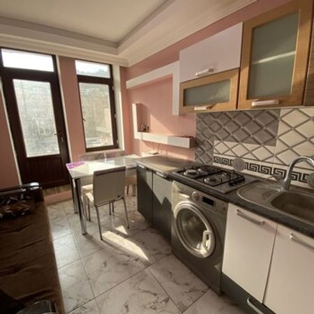 2-Otaqlı Mənzil Kirayə Verilir, 20-ci Sahə, 60 m² – Azərbaycan – ucuztap.az
