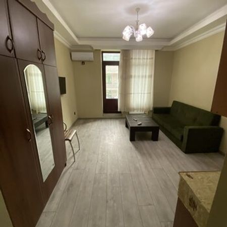 1-Otaqlı Mənzil Kirayə Verilir, 20-ci Sahə qəs., 27 m² – Azərbaycan – ucuztap.az