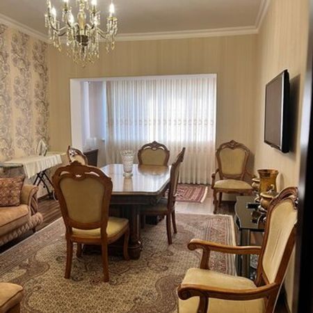 3-Otaqlı Mənzil, 8 Noyabr pr., 84 m² – Köhnə tikili – ucuztap.az