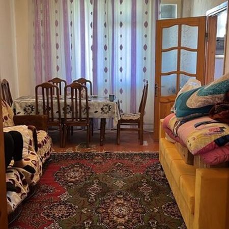 2-Otaqlı Mənzil Kirayə Verilir, Hüseynbala Əliyev küç. 25, 68 m² – Köhnə tikili – ucuztap.az
