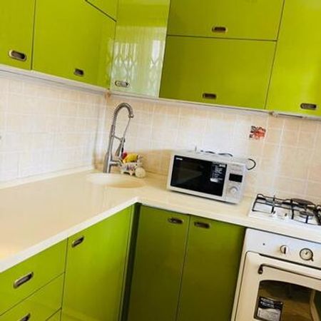 1-Otaqlı Mənzil Kirayə Verilir, Elmlər Akademiyası m., 40 m² – Köhnə tikili – ucuztap.az