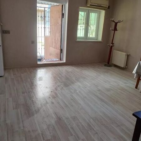 Həyət Evi Kirayə Verilir, Azadlıq Prospekti m. – Həyət evi – ucuztap.az