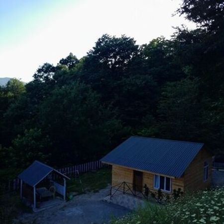 Həyət Evi Kirayə Verilir, Lerik r. – Azərbaycan – ucuztap.az
