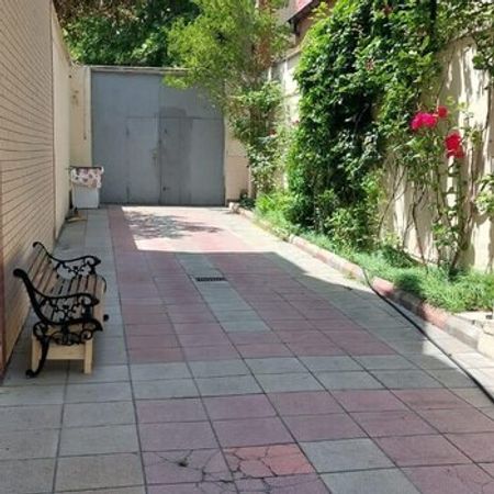 Həyət Evi, Nəsimi r. – Azərbaycan – ucuztap.az