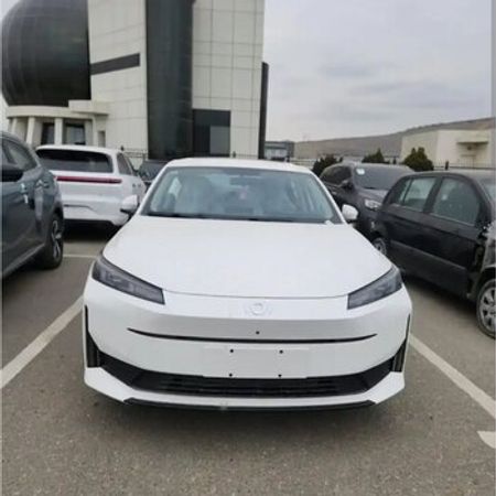 Changan Qiyuan A05, 2024 Il – Changan – ucuztap.az