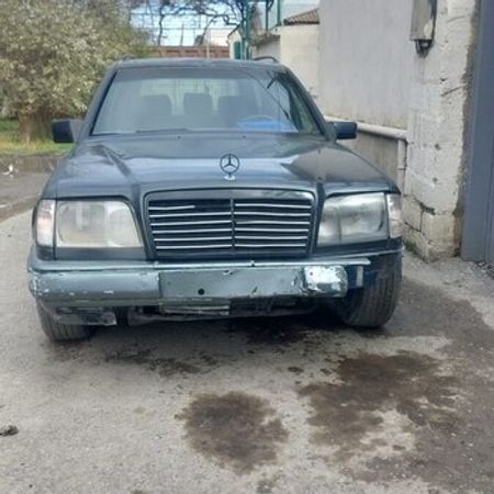 Mercedes E 220, 1995 Il – Azərbaycan – ucuztap.az