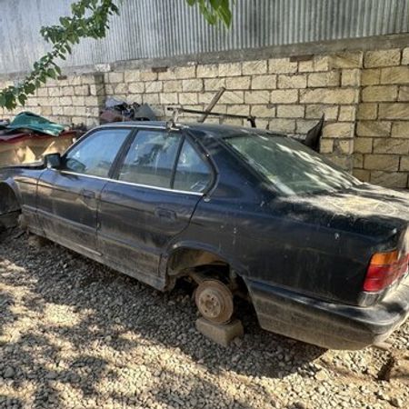 BMW 520, 1990 Il – BMW – ucuztap.az