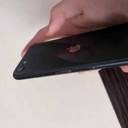 Apple IPhone SE (2020) Black 128GB/3GB – Azərbaycan – ucuztap.az