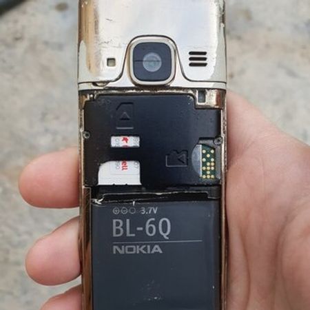 Nokia 6700 Gold Korpusu – Ehtiyat hissələri – ucuztap.az