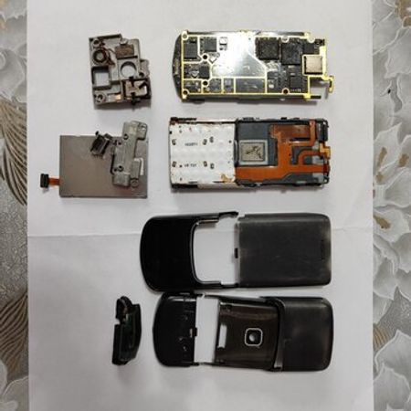 Nokia 8600 Luna Black Ehtiyat Hissələri – Ehtiyat hissələri – ucuztap.az