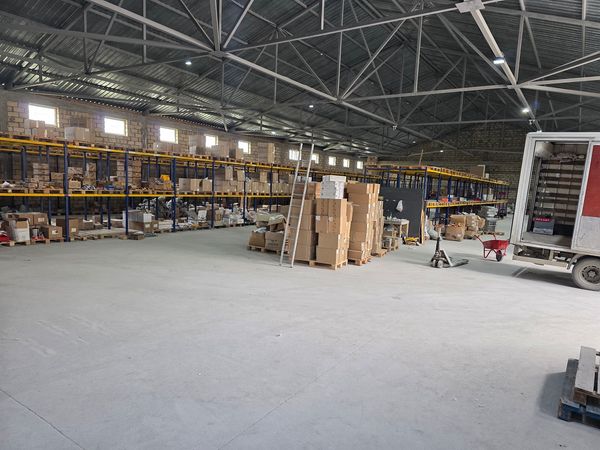 Anbar Icarəyə Verilir, 1200 M², Novxanı, Bakı – Bakı – ucuztap.az