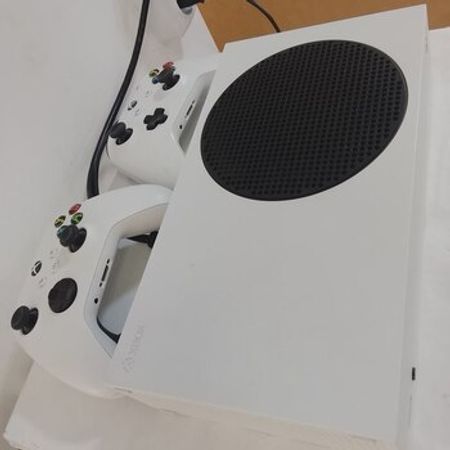 Xbox Serias S – Oyun konsolları – ucuztap.az