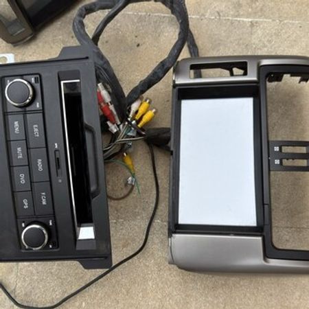 Toyota Prado Monitoru – Audio və video texnika – ucuztap.az