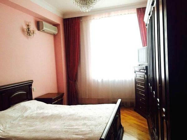3 Otaqlı Mənzil Kirayə Verilir, 135 M², Heydər Əliyev Prospekti - 23, Bakı – Azərbaycan – ucuztap.az