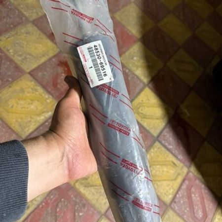 Toyota Prado Amortizatoru – Ehtiyat hissələri – ucuztap.az