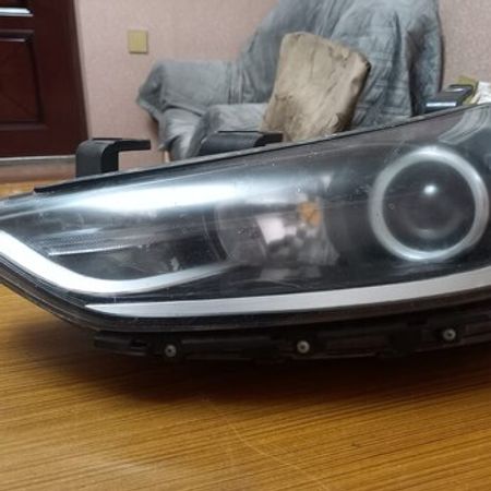 Hyundai Elantra 2016 Farası – Azərbaycan – ucuztap.az