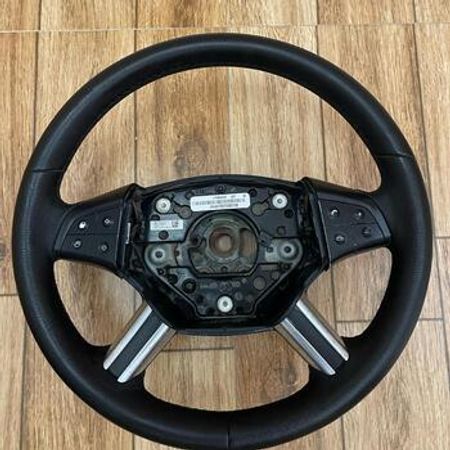 Mercedes-Benz Sükanı – Ehtiyat hissələri – ucuztap.az