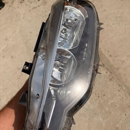 BMW F30 Led Farası – Ehtiyat hissələri – ucuztap.az