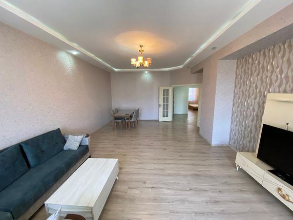 3 Otaqlı mənzil kirayə verilir, 150 m², A.M.Şərifzadə, Bakı – Azərbaycan – ucuztap.az