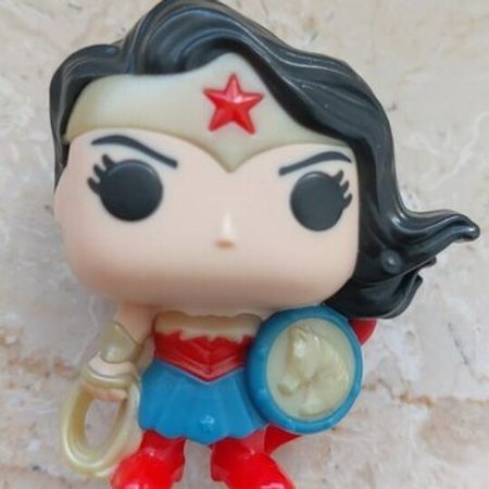 Oyuncaq Fiquru Kinder DC Wonder Woman – Oyuncaqlar – ucuztap.az
