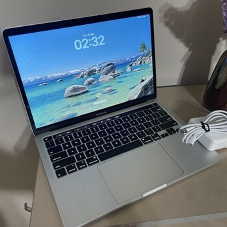 Apple MacBook Pro 512GB/16GB Touchbar – Noutbuklar və Netbuklar – ucuztap.az