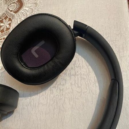 Qulaqlıq JBL Tune 710BT – Azərbaycan – ucuztap.az