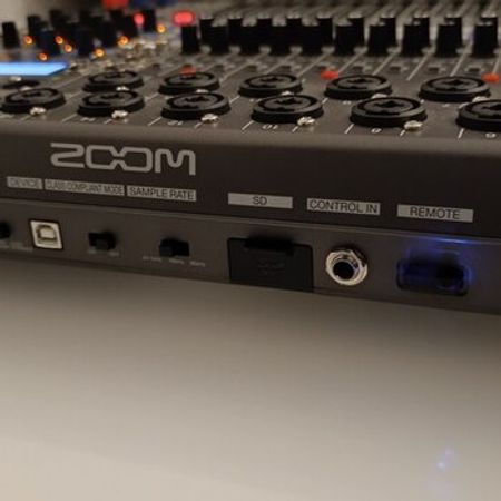 Zoom Livetrack L20 – Audio və video – ucuztap.az