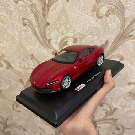Ferrari Roma Bburago 1/24 Modeli – Kolleksiya – ucuztap.az