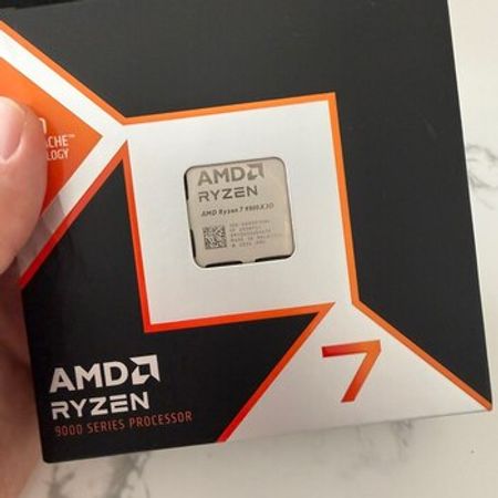 AMD Ryzen 7 9800x3D – Komponentlər və monitorlar – ucuztap.az
