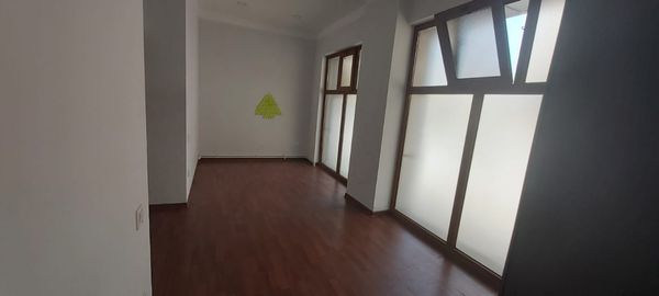 Ofis, 140 m², ELMLƏR AKADEMİYASI m/st yaxınlğında, Bakı – Bakı – ucuztap.az