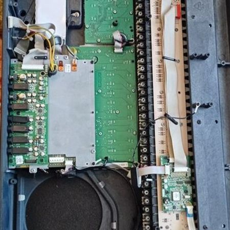 Sintezator Korg PA 800 – Bakı – ucuztap.az