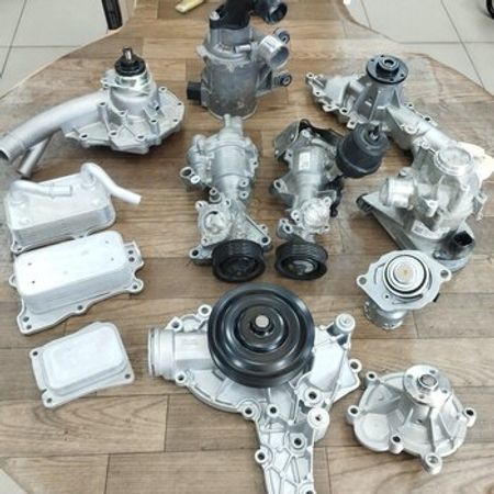 Mercedes W211 Su Pompası – Ehtiyat hissələri – ucuztap.az