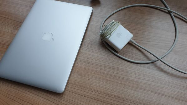 Apple Macbook Pro 15, 256 GB, 8 GB, 15.6 – Bakı – ucuztap.az
