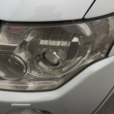Mitsubishi Pajero 2008 Ön Farası – Sumqayıt – ucuztap.az