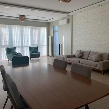 4-Otaqlı yeni tikili kirayə verilir, Afiyyədin Cəlilov küç., 200 m² – Kirayə verilir – ucuztap.az