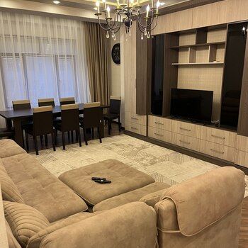 3-Otaqlı yeni tikili kirayə verilir, Nərimanov r., 150 m² – Bakı – ucuztap.az
