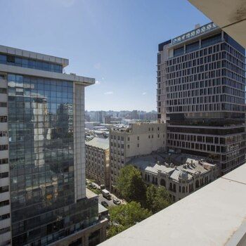 3-Otaqlı yeni tikili kirayə verilir, Xəqani küç., 110 m² – Kirayə verilir – ucuztap.az