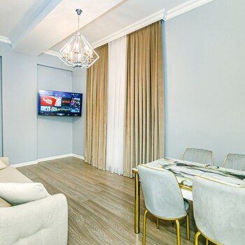 2-Otaqlı yeni tikili kirayə verilir, 28 May m., 100 m² – Kirayə verilir – ucuztap.az