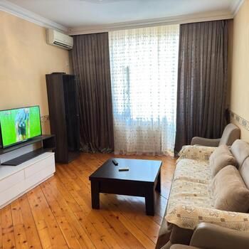 2-Otaqlı yeni tikili kirayə verilir, Şah İsmayıl Xətai m., 70 m² – Kirayə verilir – ucuztap.az