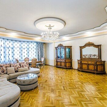 3-Otaqlı yeni tikili kirayə verilir, R. Behbudov küç., 170 m² – Bakı – ucuztap.az