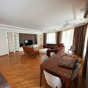 5-Otaqlı yeni tikili kirayə verilir, 28 May m., 265 m² – Bakı – ucuztap.az