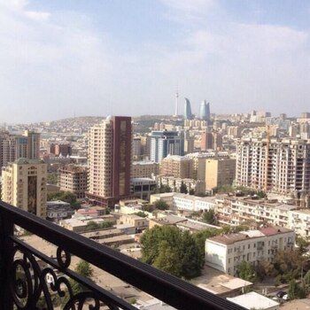 2-Otaqlı yeni tikili kirayə verilir, 28 May m., 110 m² – Bakı – ucuztap.az