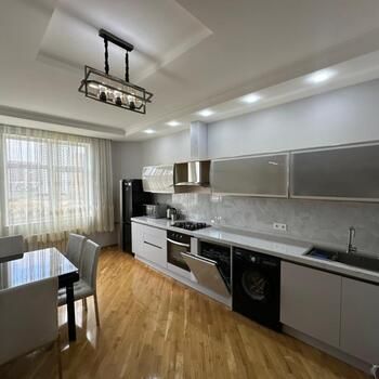 3-Otaqlı yeni tikili, Yusif Səfərov küç., 156 m² – Bakı – ucuztap.az