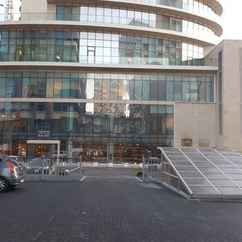 4-Otaqlı yeni tikili, Neftçilər pr. 12/78, 240 m² – Bakı – ucuztap.az