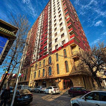 3-Otaqlı yeni tikili, Ceyhun Hacıbəyli küç., 156 m² – Bakı – ucuztap.az