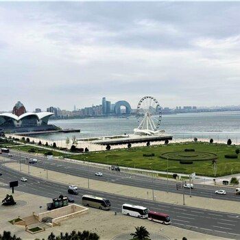4-Otaqlı yeni tikili, Qurban Abbasov küç., 200 m² – Kirayə verilir – ucuztap.az