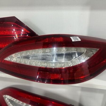 Mercedes W218 CLS arxa stop işıqları – Ehtiyat hissələri – ucuztap.az