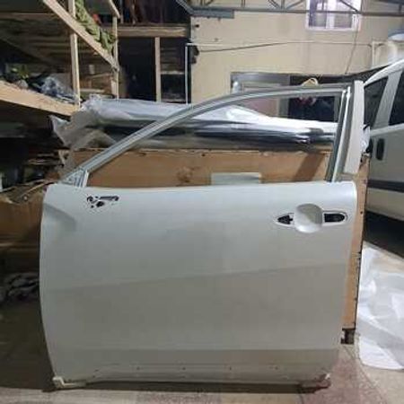 Toyota Corolla Cross qapısı – Bakı – ucuztap.az