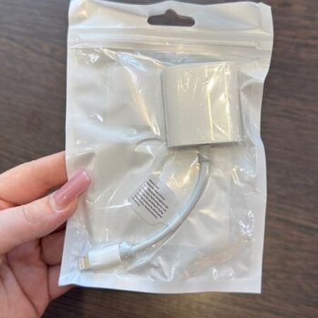 Telefon keçiricisi – Foto texnika – ucuztap.az
